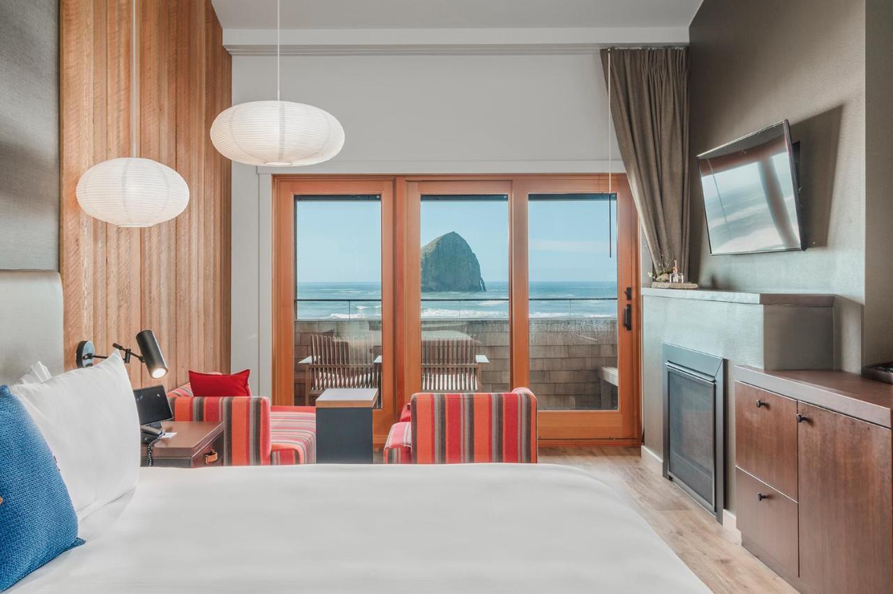 Headlands Coastal Lodge & Spa Pacific City Bagian luar foto