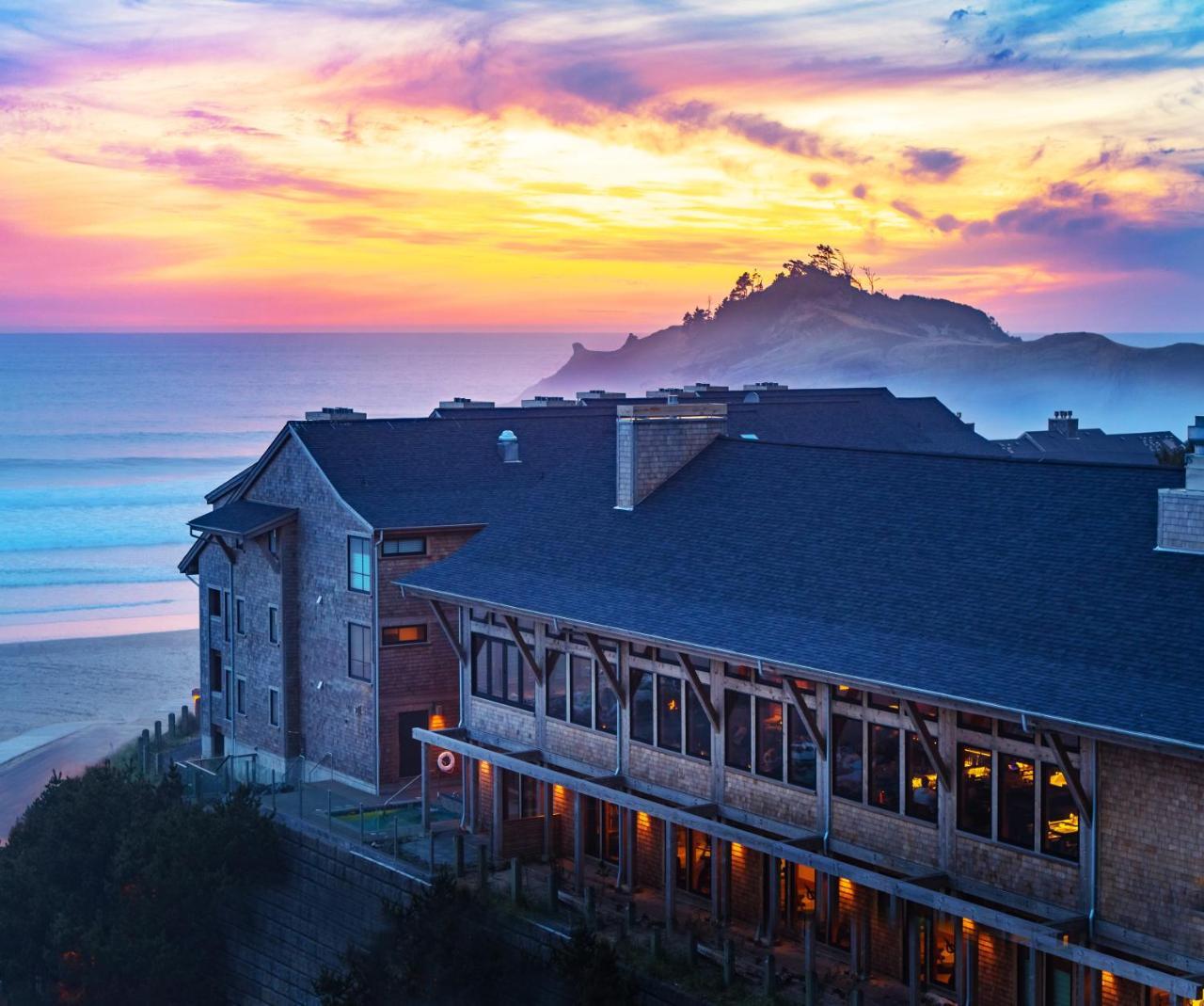 Headlands Coastal Lodge & Spa Pacific City Bagian luar foto