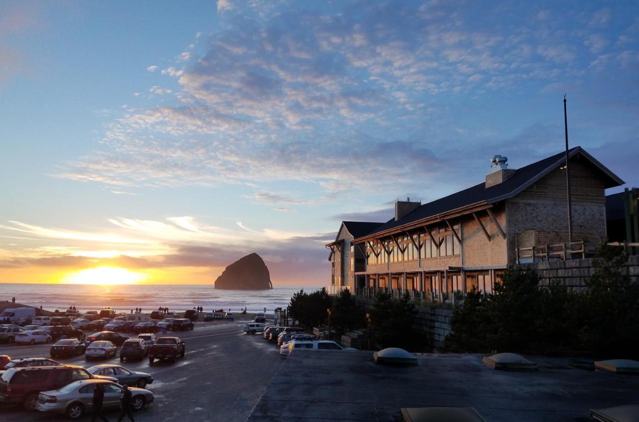 Headlands Coastal Lodge & Spa Pacific City Bagian luar foto